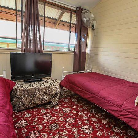 קאירנס Ryan'S Rest Boutique Accommodation חדר תמונה